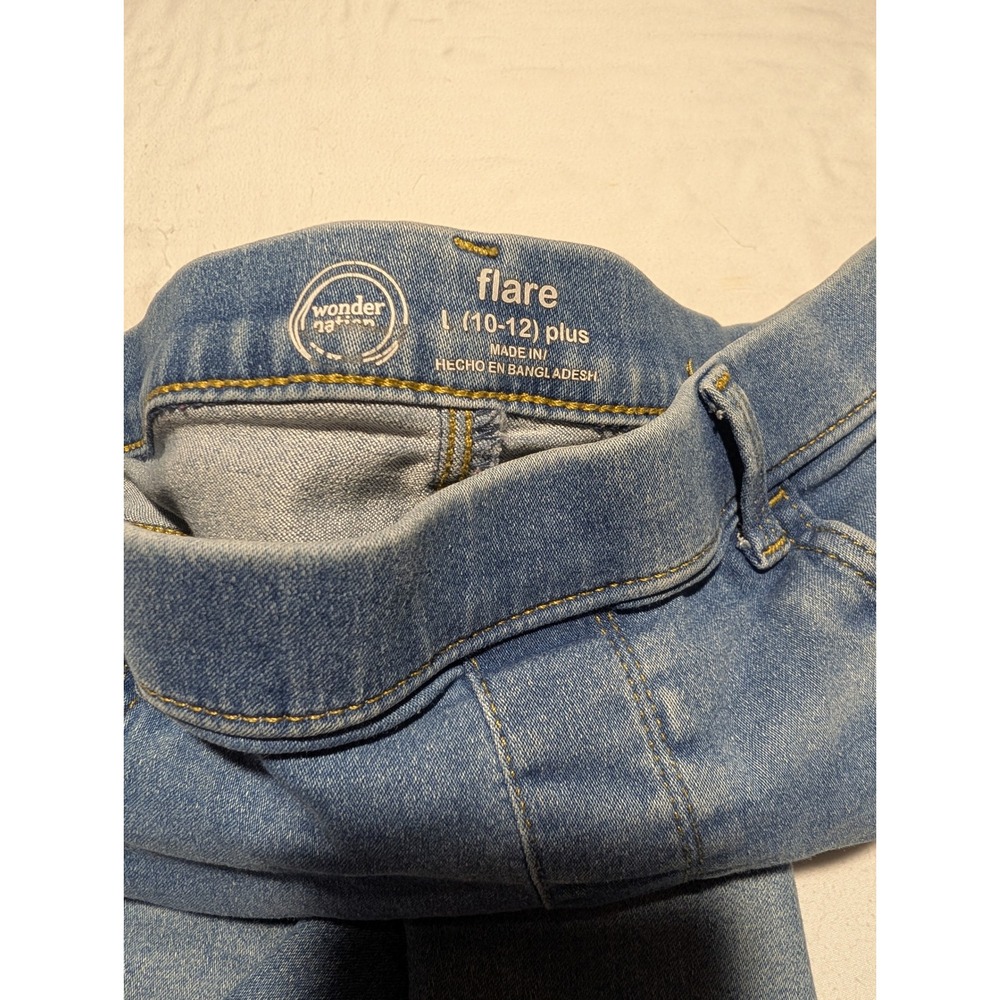 Wonder Nation Girls Flare Jeans Medium Wash Pull On Denim Plus Size L 10-12 Plus - Picture 3 of 3